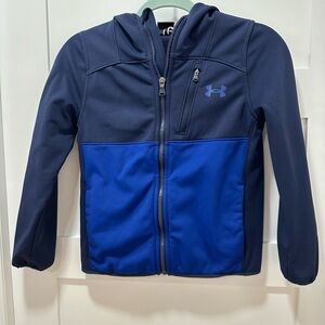 Gently used boys Under Armour jacket in navy, size S.